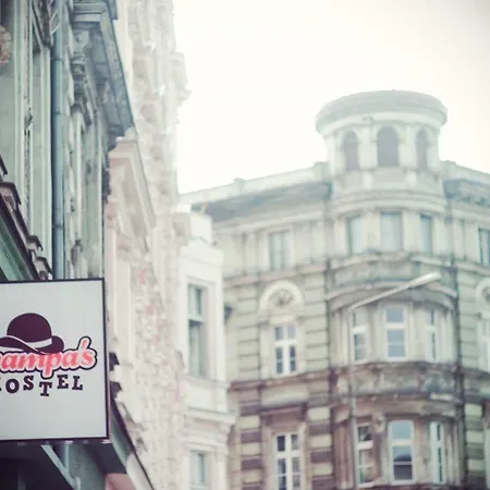 Hostel Grampa's Breslau