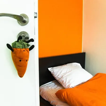 אכסניה Grampa's