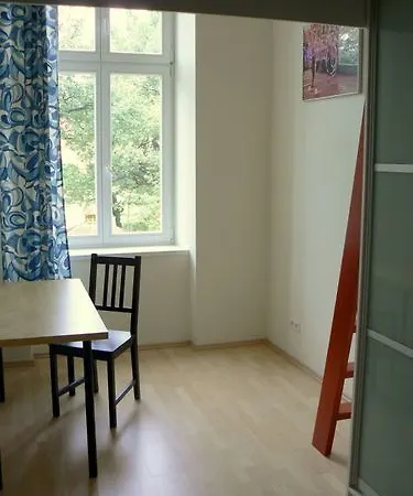 אכסניה Grampa's *